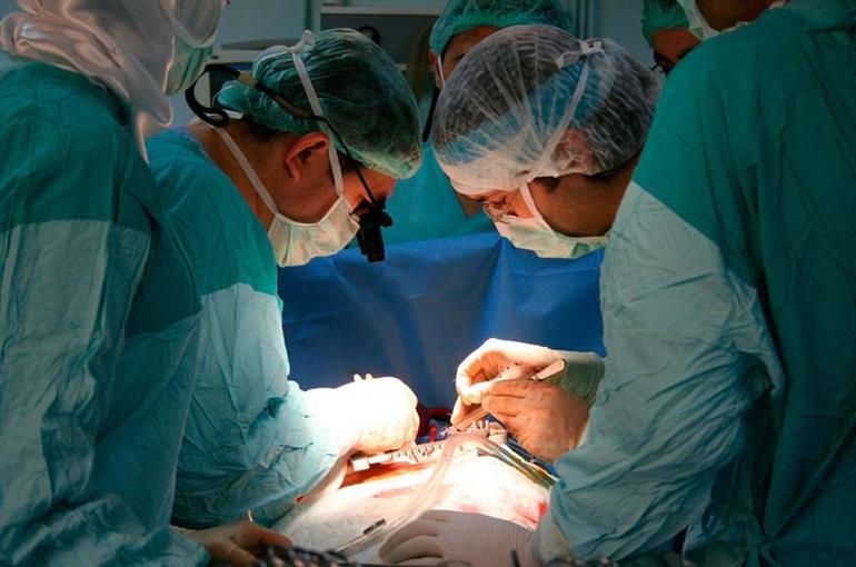 Хирургическое вмешательство