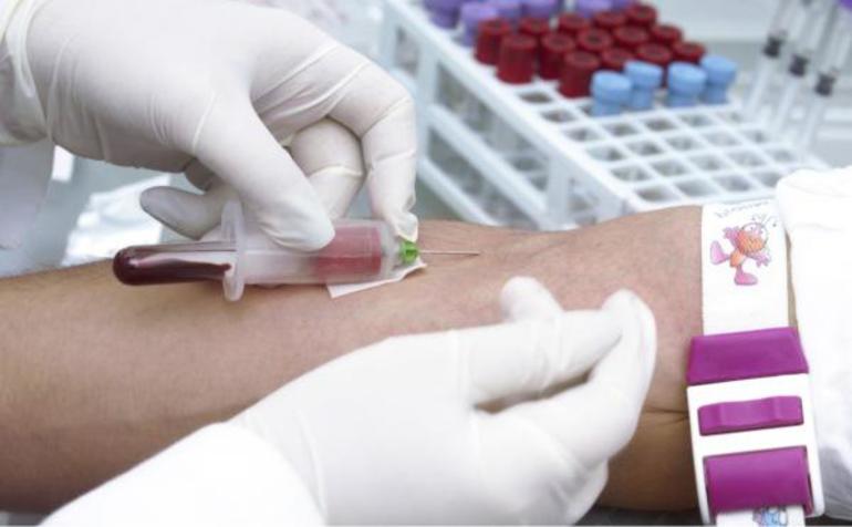 Пациенту делают общий и биохимический анализ крови