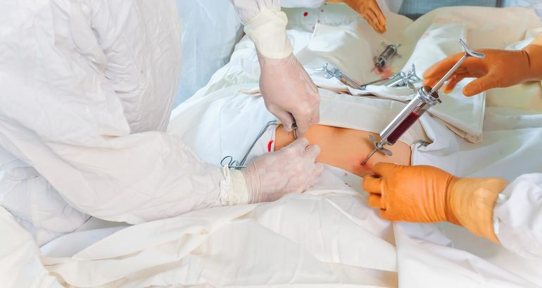 Пересаживается костный мозг