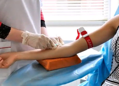 кровь из вены