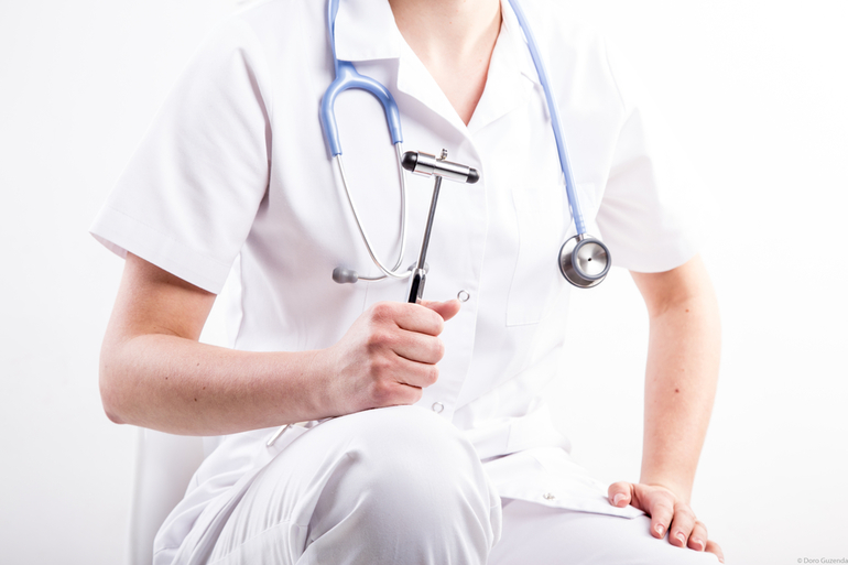 Рекомендуется наблюдаться у невролога