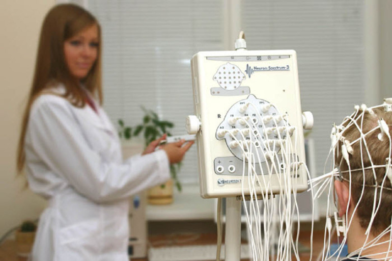 Реоэнцефалографический способ