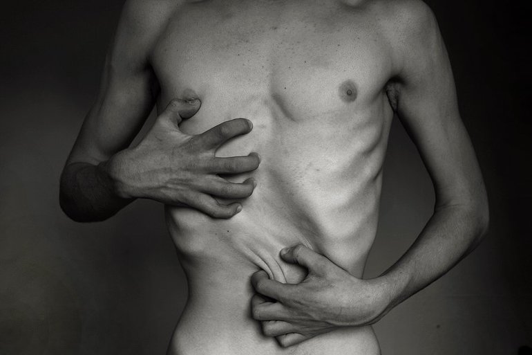 Уровень фермента понижен при истощении организма