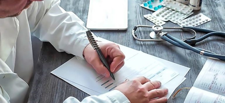 Врачи выписывают Тиклопидин,